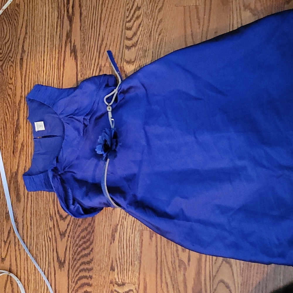 blue dress with flower belt